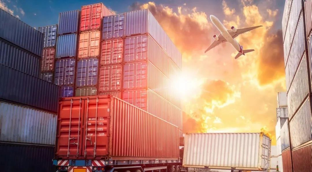 空運、快遞費用暴漲!DHL、UPS、FedEx宣布征收旺季附加費!
