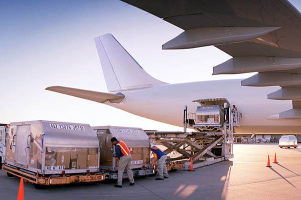 2022年08月 UPS/FedEx/DHL/TNT 國際快遞 燃油附加費
